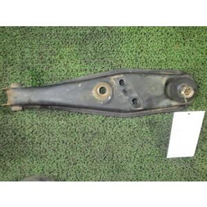 アクティストリート V-HH3 右フロントロアアーム   中古