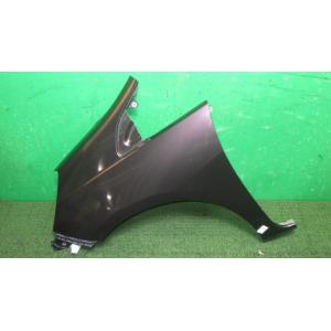 フィットシャトル DAA-GP2 左フロントフェンダー YR586P   60261-TK6-A00...