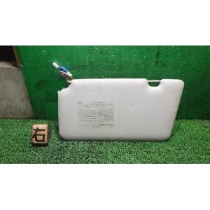 タントエグゼ DBA-L455S サンバイザー   74310-B2460-B1 中古