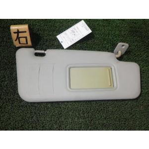 ムーヴ DBA-LA100S 運転席サンバイザー T27