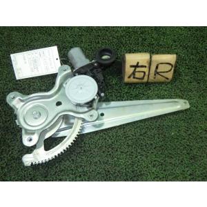 トレジア DBA-NCP120X 右リアドアレギュレーター・モーター 209