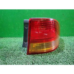 アコード E-CF6 右テールランプ  スタンレー R2232