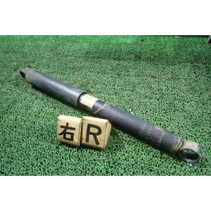 キャラバン KG-VWE25 右リアショックアブソーバー KY0