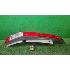 ストリーム DBA-RN6 左テールランプ  イチコ／IKI D038