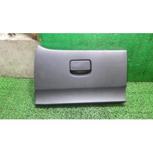 マーチ DBA-K13 グローブBOX   68510-1HJ0A 中古