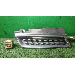 マーチ DBA-AK12 ラジエータグリル   62320-CT40A 中古