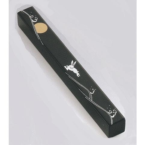 卯の置物／兎(うさぎ)　金胎漆器　文鎮(大)波に兎　高岡銅器　令和5年の縁起干支・卯の置物