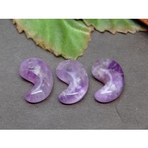 【ハウライト】勾玉 天然石 まとめ売り パワーストーン 62個 ハウライト】勾玉 天然石 まとめ売り パワーストーン 62個 - メルカリ