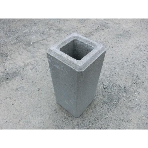 基礎ブロック　３００角×高さ４５０（荷受け時リフト等が必要です） フェンス基礎　柱基礎　杭基礎　ポー...
