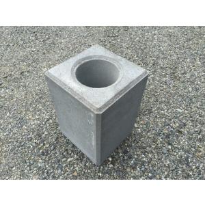 基礎ブロック　３５０角×高さ６００　丸穴（荷受け時リフト等必要です）　フェンス基礎　柱基礎　杭基礎　...