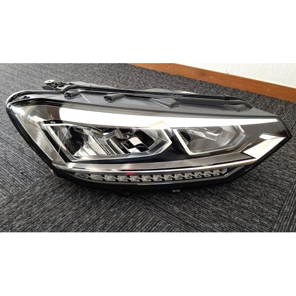 【中古品】ワーゲン純正　トゥーラン　1TDFG　ヘッドライト 右 （運転席側） 品番：5TC9417...