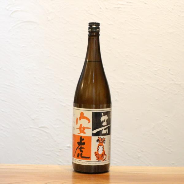 2024年度全米日本酒歓評会金賞 安芸虎 あきとら 純米 有光酒造場 高知県 1800ml