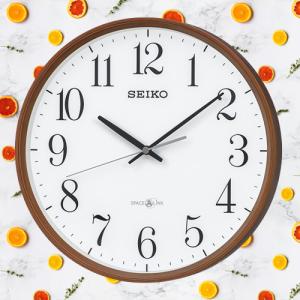 ○SEIKO 衛星電波（スペースリンク）☆GPS衛星の時刻情報をキャッチ
