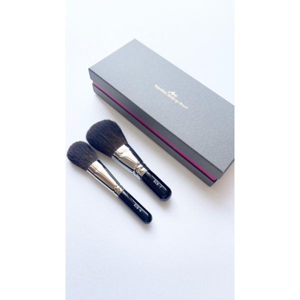 熊野筆　化粧筆　KCBシリーズ2本セット　オリジナル化粧筆　フェイス　チーク　 灰リス(最高級品)　...