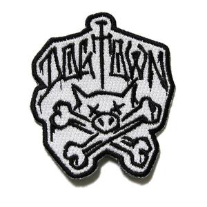 Dogtown Skateboards (ドッグタウン) ワッペン パッチ 刺繍 Dogtown Pig and Crossbones Patch 2.5" x 2.25" スケボー SKATE SK8｜his-hero-is-black
