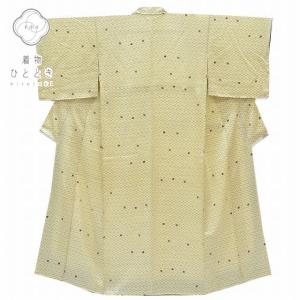 着物 小紋 扇 菊 流水柄 薄緑 身丈約161cm 裄丈約65cm 袖幅約56cm 後幅