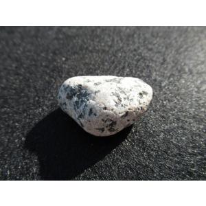 ユーパーライト 原石 約24g(蛍光鉱物)の詳細画像4