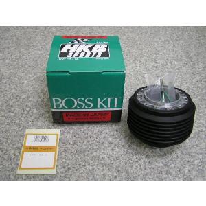 アウトレット品ダイハツ車用ステアリングボス【品番：OD-234