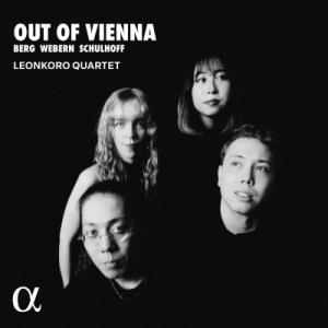 弦楽四重奏曲集 / Out of Vienna〜ベルク：抒情組曲、シュルホフ：5つの小品、ヴェーベル...