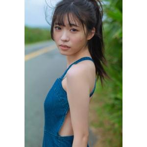 僕が見たかった青空 金澤亜美1st写真集「プロローグ」 / 金澤亜美  〔ムック〕