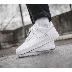 ナイキ エアフォース 1 '07 メンズ スニーカー ホワイト CW2288-111  Nike Air ローカット NIKE AIR FORCE 1 '07 WHITE 新品