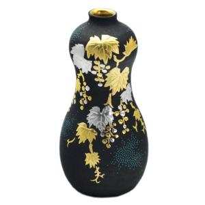 受注生産]仲田錦玉 九谷焼4号丸花瓶 渦打青粒盛金宝相華唐草 : 北山堂
