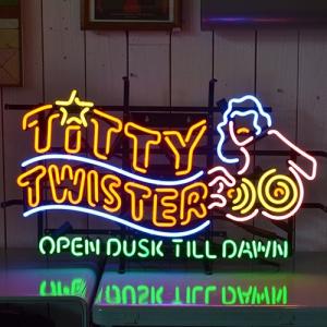 ティッティトゥイスターネオンサイン TITTY TWISTER NEON SIGN フロム