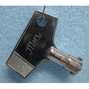 ※※ ドアキー：mori　(純正)　mori　パチスロ実機用　レトロスロット【鍵,かぎ,カギ】レター...