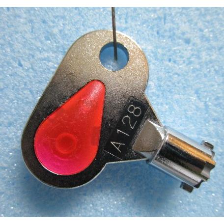 ※※ ピンク色ドアキー：A128 (純正)　メーカー・機種不明　パチスロ実機用【鍵,かぎ,カギ】2(...