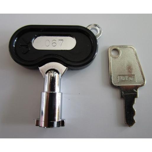 ※※ 鍵番号：067と510の2本セット　パイオニア　純正【鍵,かぎ,カギ】ドアキーと設定キーのセッ...