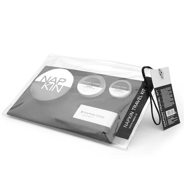 トラベルキット　”NAPKIN”TRAVEL KIT　旅行 便利