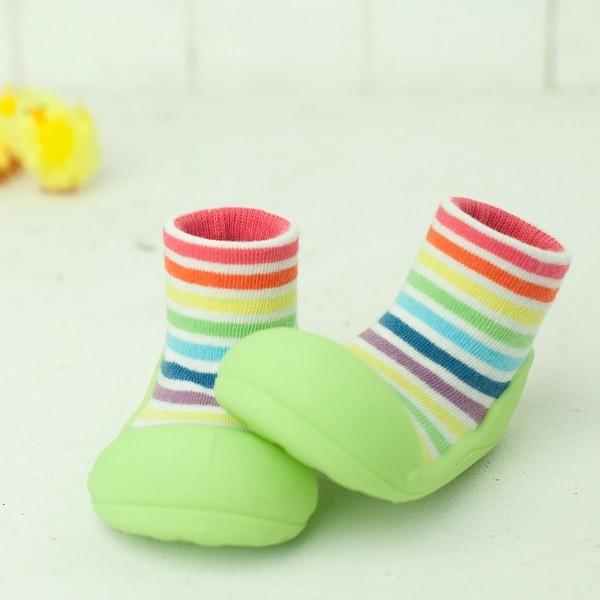 赤ちゃんを守る安心のベビーシューズ！ Attipas（アティパス）Rainbow（レインボー）