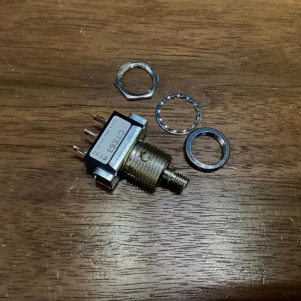 Crews Maniac Sound / Low Ampere Toggle Switch (clo...