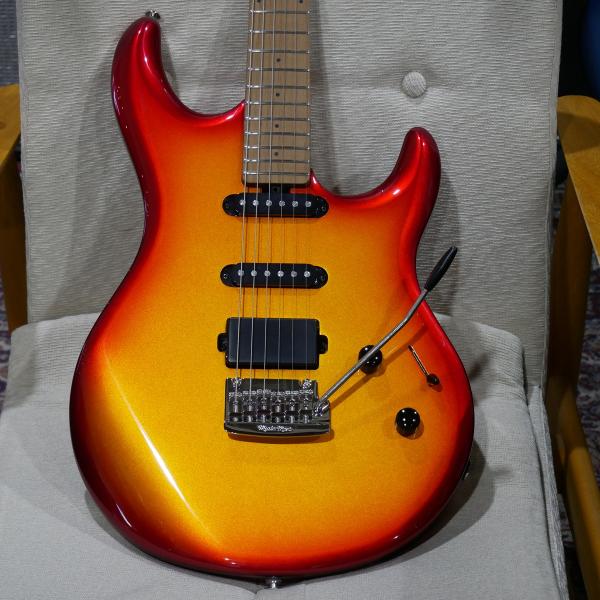MUSIC MAN / Luke 4 HSS Fireball / スティーブ・ルカサー / ルーク...