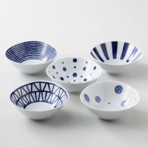 西海陶器 藍絵変り 反丼揃 美濃焼 磁器製 どんぶりが5個セットでお