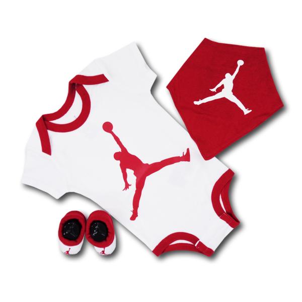 べビー ジョーダン ロンパース 3点セット Jordan Infant Set スタイ 靴下 ギフト...