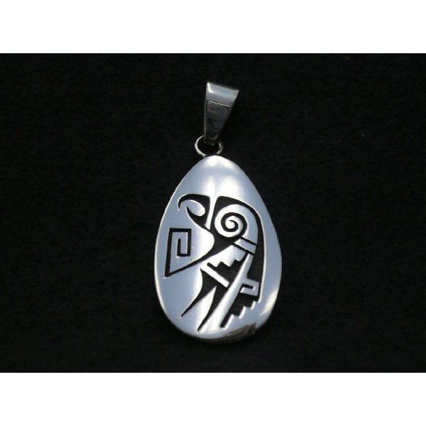 ホピ ペンダント　Mitchell Sockyma イーグル