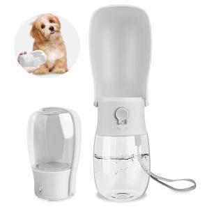ペットウォーターボトル 犬 散? 水筒 餌入れ アウトドアアウトドア 水やり用品 水飲み器 水槽付き 給水器ペット(ホワイト,  M)