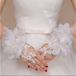 ブライダルネイル 白 花の商品一覧 通販 Yahoo ショッピング