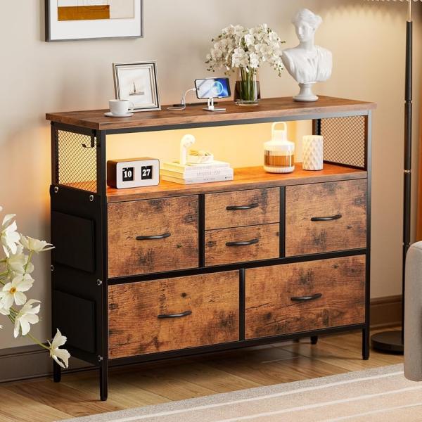 チェスト収納 箪笥 棚付き 寝室収納LEDライト付きリビング収納タンス 引き出し北欧 洋服タンス 布...