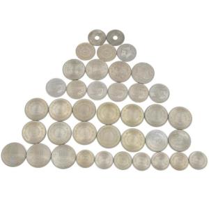 J008 メイプルリーフ銀貨　１０枚 J008 メイプルリーフ銀貨 10枚 - メルカリ