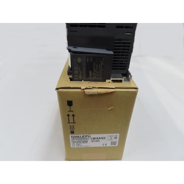 未使用品　MITSUBISHI/三菱電機　シーケンサQシリーズ　Q00UJCPU