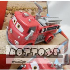 楽しいお話しごっこ遊びができるよ レッドの表情が作れる ディズニーカーズ 贈物 お話しごっこ遊び 消防車レッド