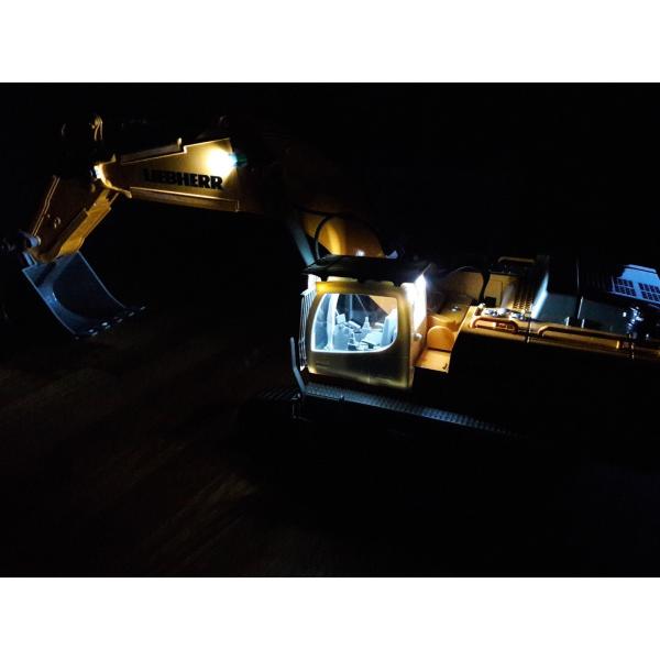 1/32　Siku　ラジコン　ショベルカー　LIEBHERR R 980　ショベル ラジコン　ラジコ...