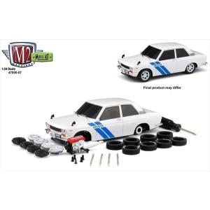 Maisto ブルーバード1971 Datsun 510 2台セット 1971 Datsun 510 Blue Special Edition 1/24 Diecast Model Car