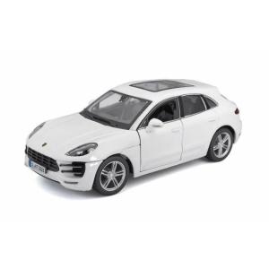 ミニカー　ブラゴ　1/24　ポルシェ　マカン　白　　　予約商品