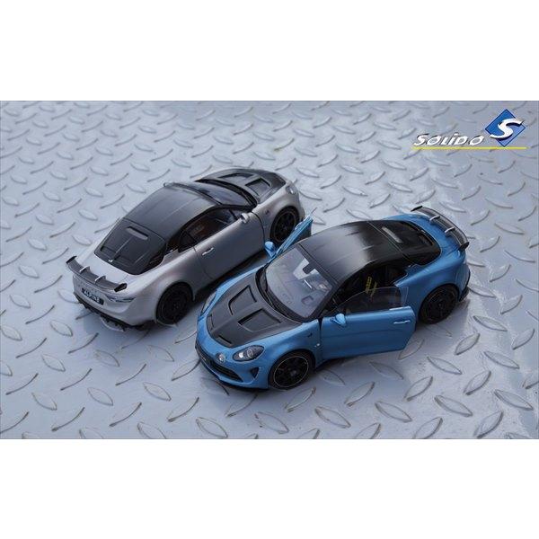 ミニカー　1/18　ルノー アルピーヌ　銀/黒　RENAULT ALPINE A110 RADICA...