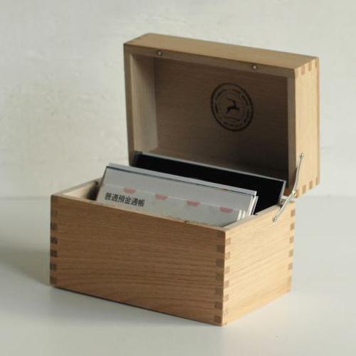 倉敷意匠計画室 栗の葉書ケース