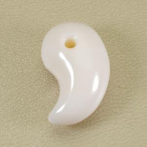 宝石珊瑚のSANSUI 血赤珊瑚 ルース 枝（無染色） （ サンゴ コーラル