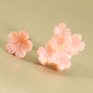 宝石珊瑚のSANSUI ピンク サンゴ 深海 珊瑚 ピアス K18 18金 イエロー